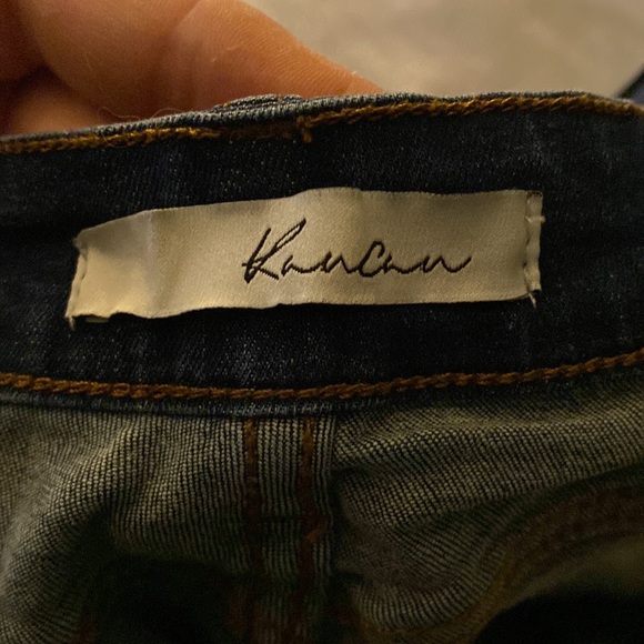 Jean shorts size 13 jr. fits like a 6 - Picture 4 of 4